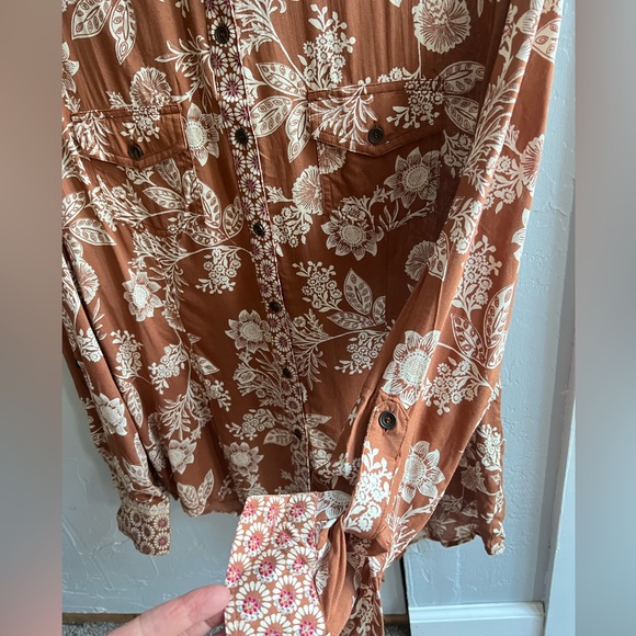 LOLA P. 100% RAYON BOHO BUTTON DOWN BLOUSE LONG SLEEVES Sz L A166 - Picture 3 of 9